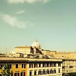 Orange Otel 4*