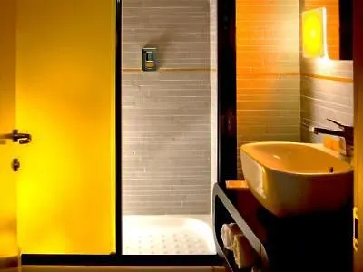 Orange Otel 4*