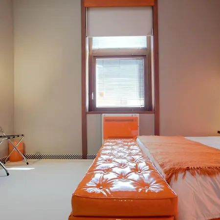 Orange מלון 4*