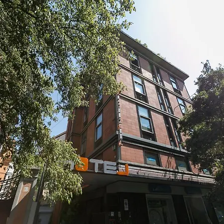 Orange מלון רומא