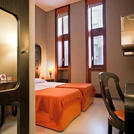 Orange Roma