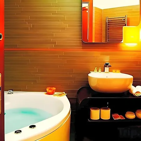 מלון Orange 4*