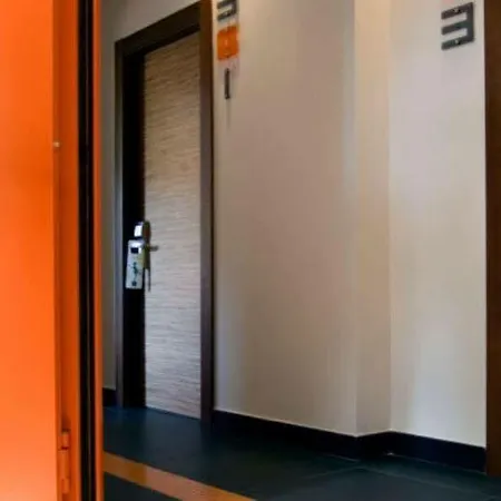 Orange רומא
