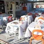 Ξενοδοχείο Orange 4*