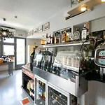 Orange 4*