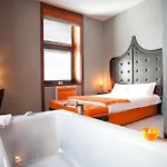 Orange Ξενοδοχείο 4*