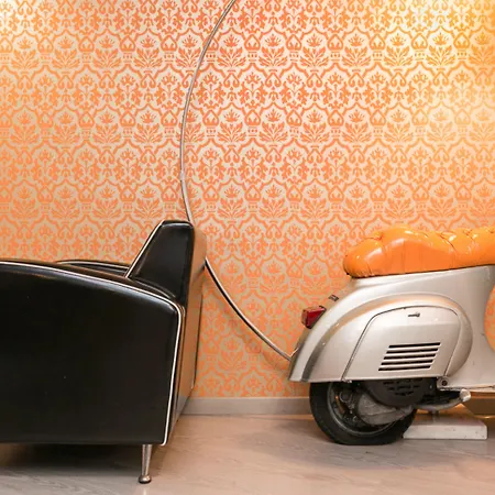 Orange Hotell