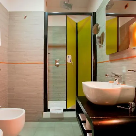 Orange Hotell