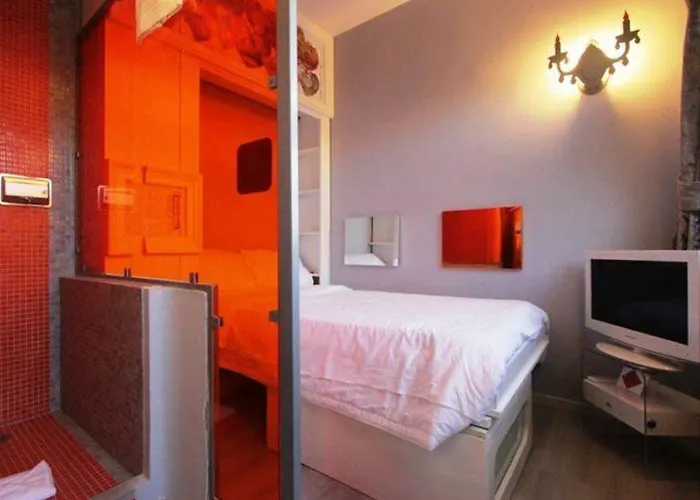 Hotel Orange 4*